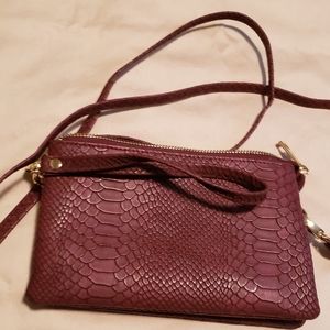 Caroline Hill Crossbody
